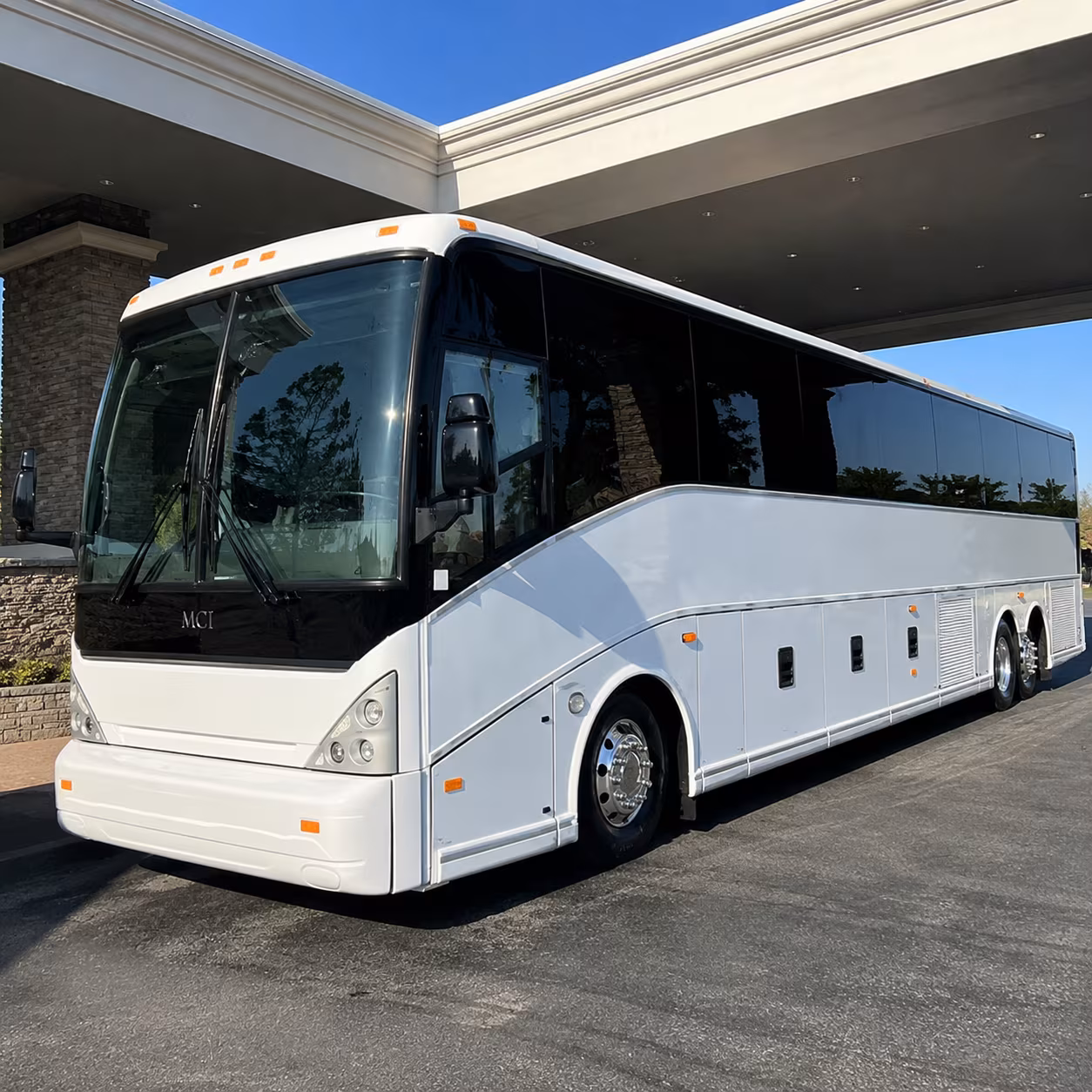 bus rental options for rochester trips