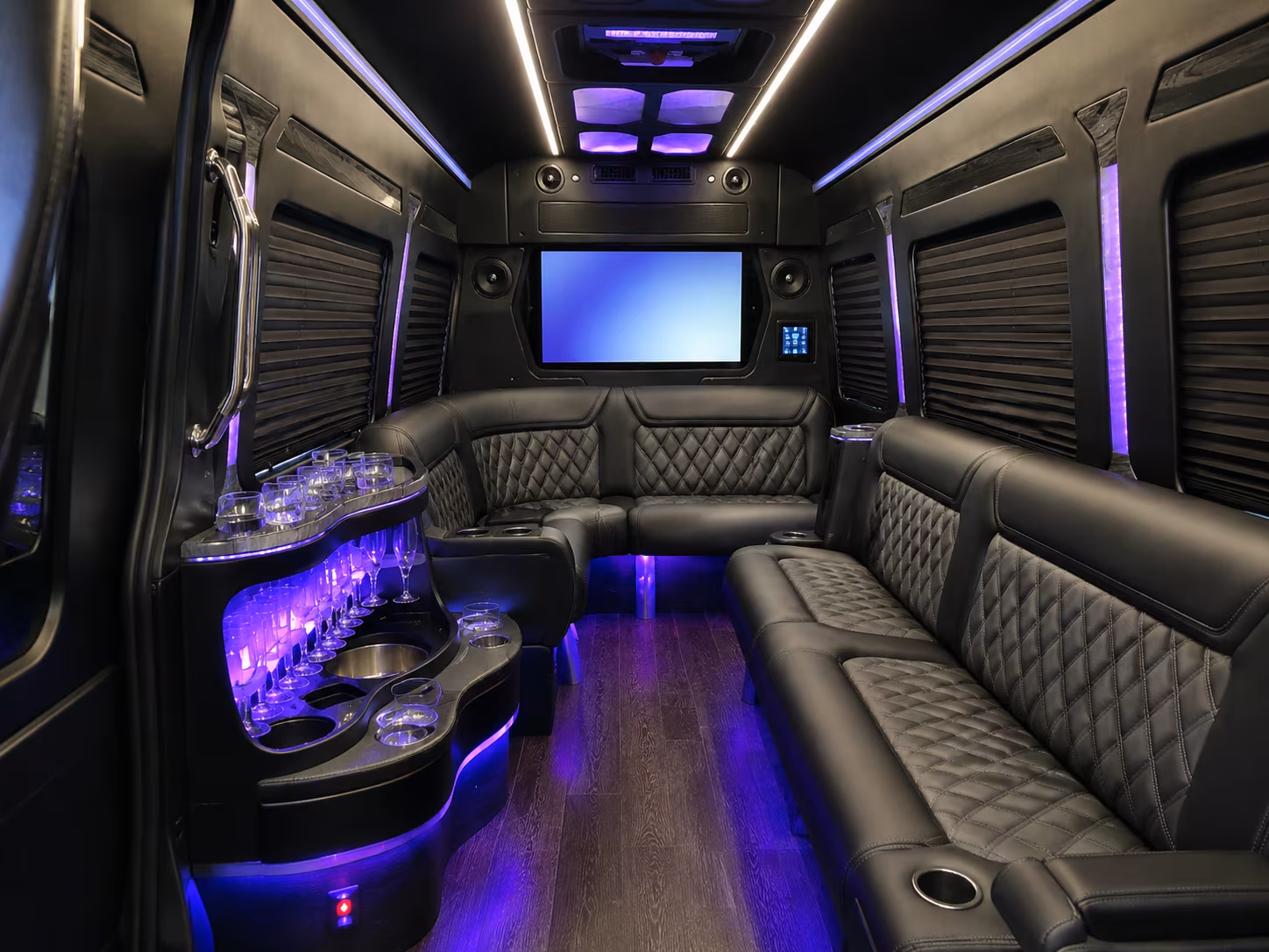 it s the smart way to move groups for rochester weddings proms and graduations